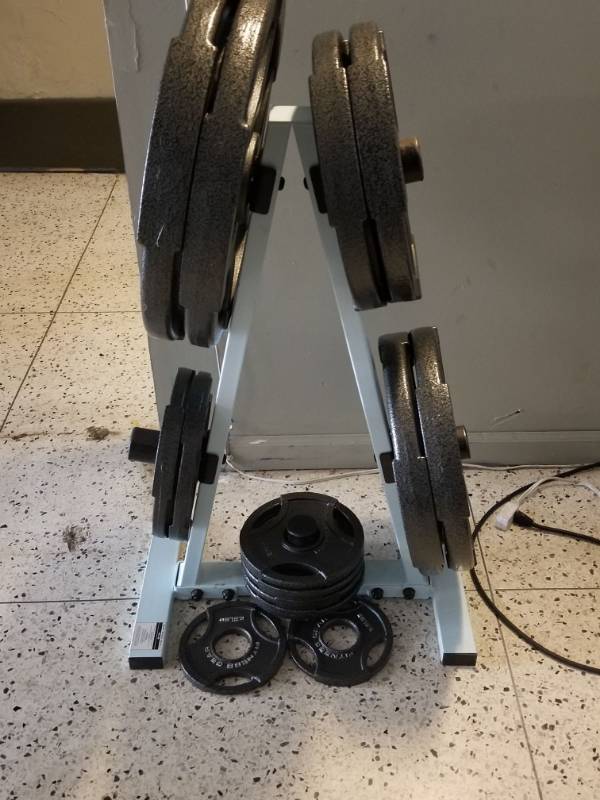 lot 6867 image: Weight Tree