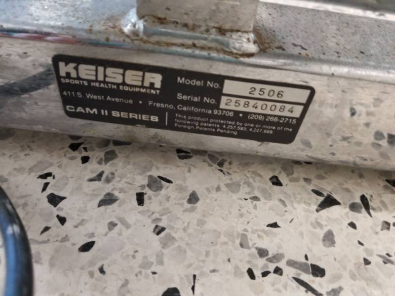 lot 6879 image: Keiser Air Leg Press Model 2506