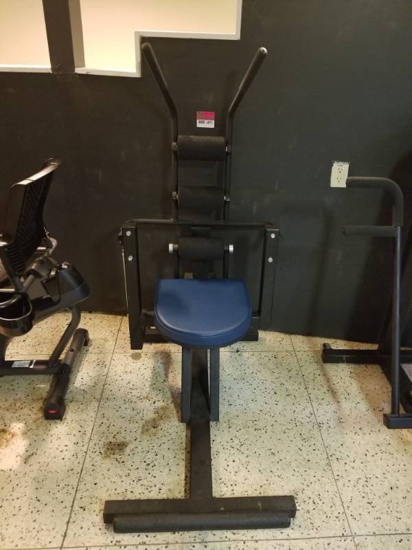 lot 6895 image: Abdominal Workout Machine