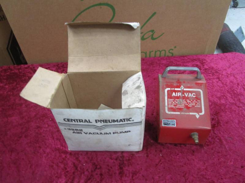 lot 2819 image: Central Pneumatic Air Vacuum Pump