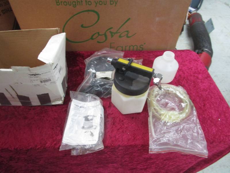 lot 2821 image: mityvac MV6835 Brake Bleeder