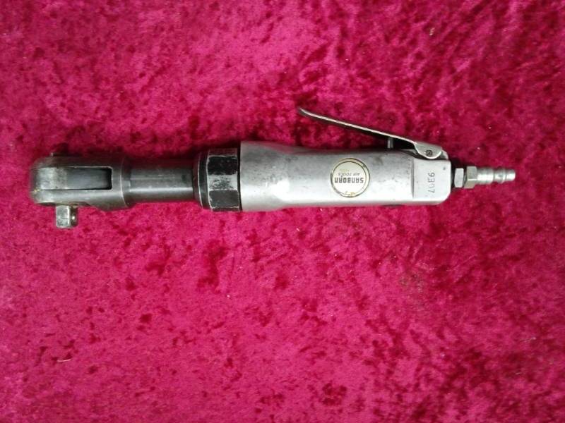 lot 2795 image: Sanborn Air Tools Pneumatic Socket Wrench 9E07