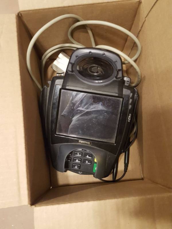 lot 3376 image: Equinox L5300s credit card machine with chip reader and Google and Apple Pay. Power supply and USB cable included.