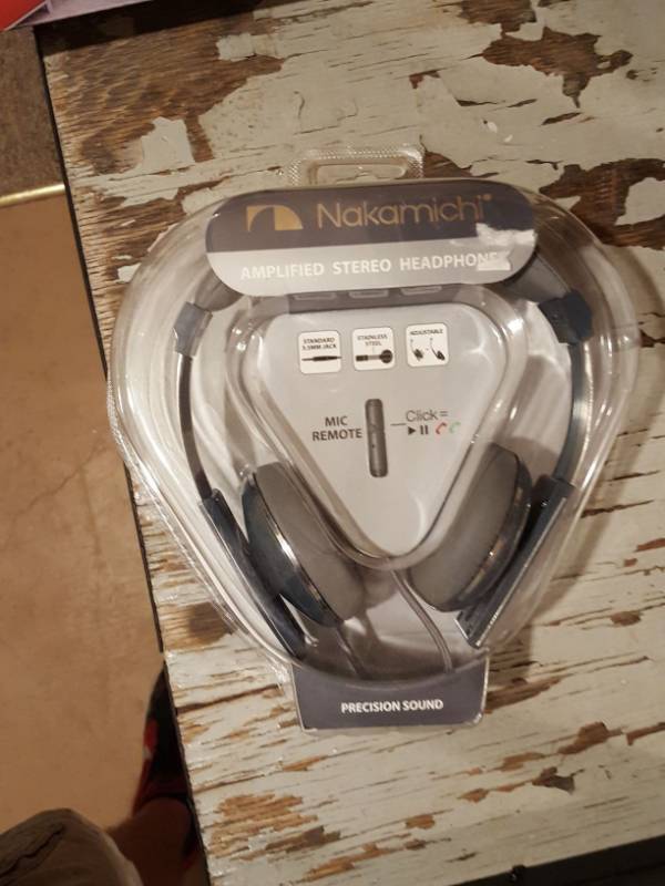 lot 3381 image: Nakamichi Amplified Stereo Headphones NK2000 Turbulence