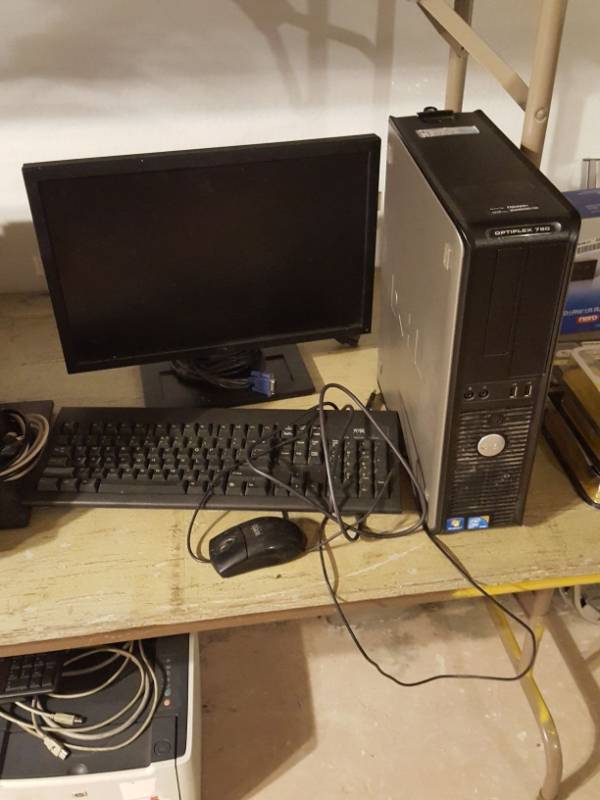 lot 3395 image: Dell Optiplex 780 computer with monitor keyboard and mouse. Intel Quad-core Q9400 2.66 GHz, 4GB DDR3 Ram, 160GB HDD, Windows 7 Pro Installed with attached COA.