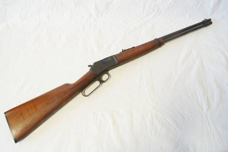 lot 7141 image: BROWNING ARMS - .22 Cal. Rifle .22 Short - .22 Long or .22 Long Rifle - Lever Action