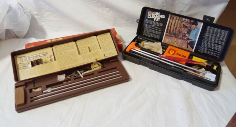 lot 7167 image: 2 Gun Cleaning Kits