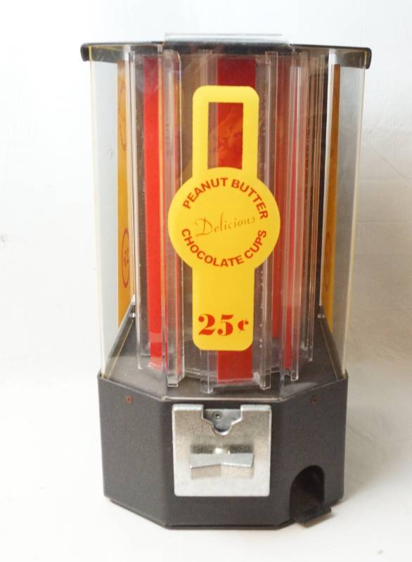 lot 3051 image: Vending Machine - Peanut Butter Cup or Other Small Candies - Works, Clean w Key