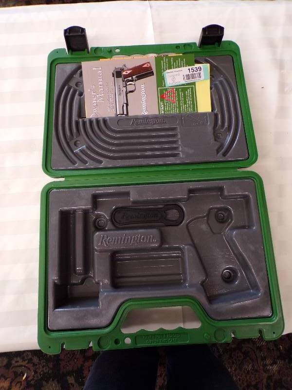 lot 1539 image: Remington Model 1911 R1 Handgun Case w Accessories