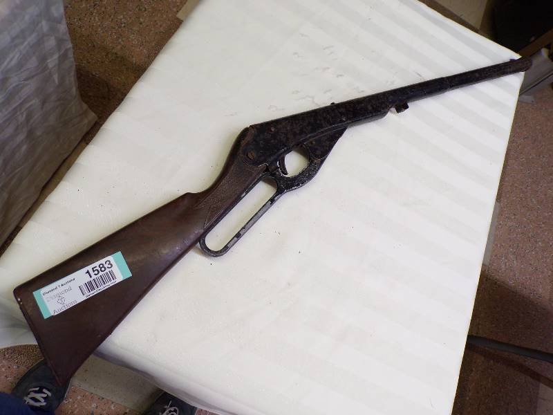 lot 1583 image: BB Gun - parts or repair