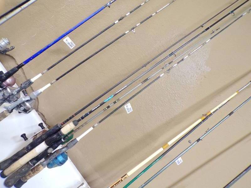 lot 1652 image: 3 Rod and Reel Combos - 1 Rod only
