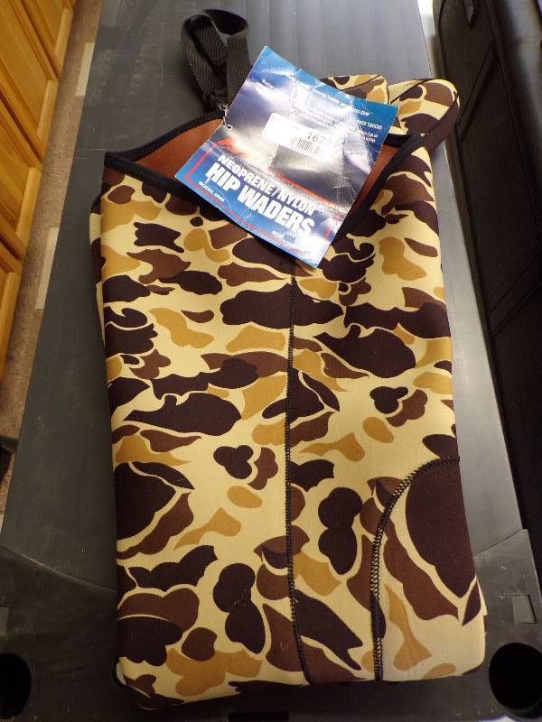 lot 1672 image: Hip Waders NWT
