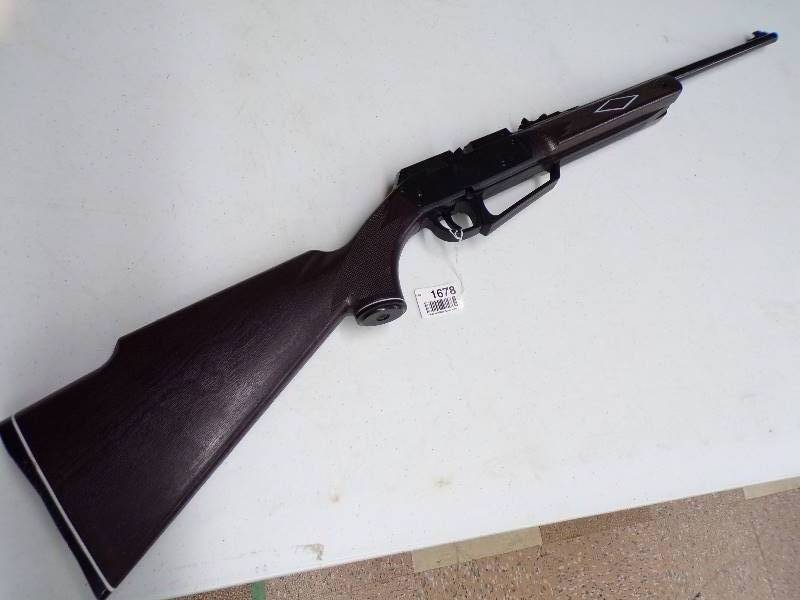 lot 1678 image: Daisy Powerline 880 PelletBB Gun