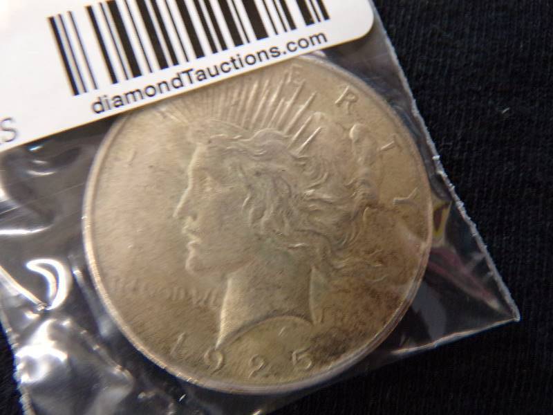 lot 3016 image: 1925 Peace Dollar