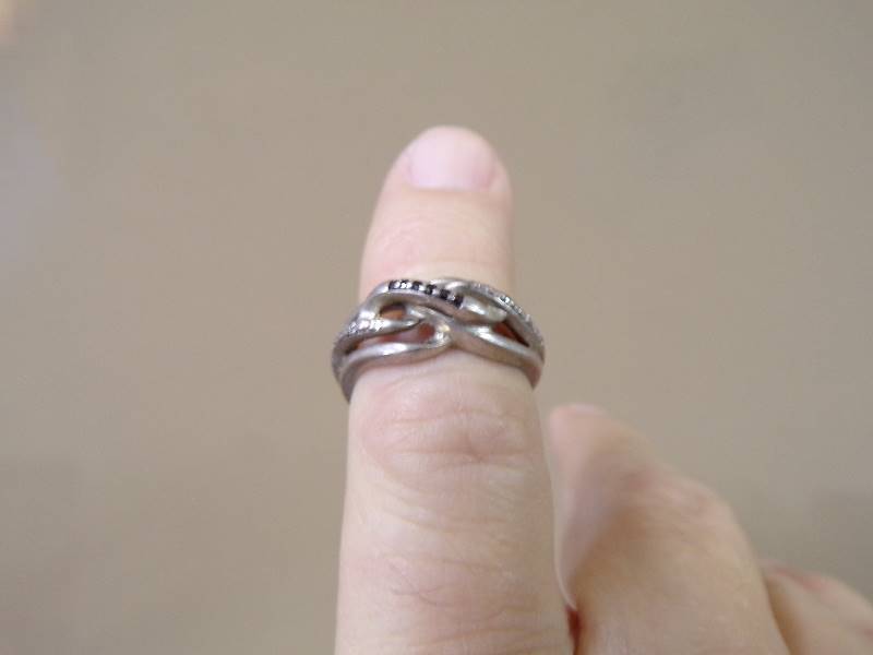 lot 3169 image: Sterling Silver Ring