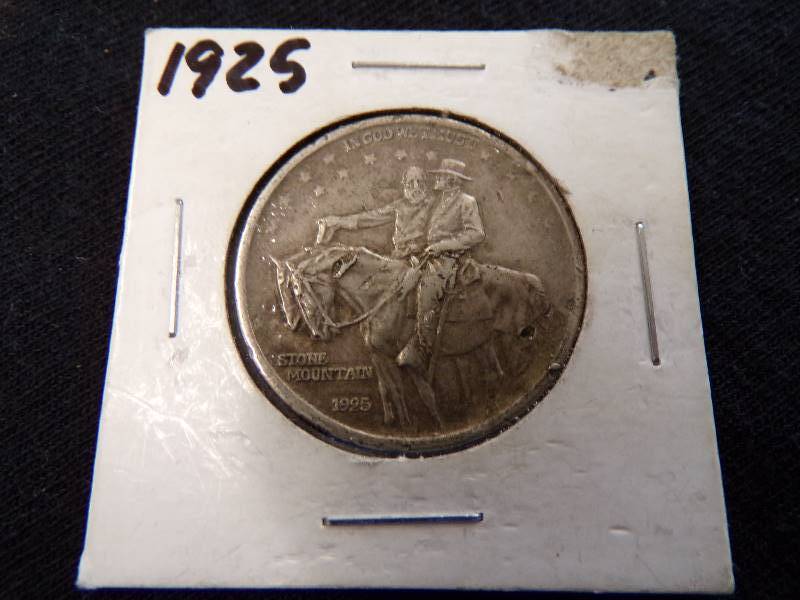 lot 3179 image: 1925 Half Dollar - Commemorating the Soldier of the South