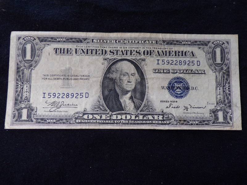 lot 3194 image: 1935 B Silver Certificate wo In God we Trust