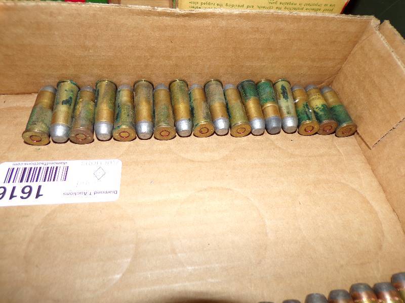 lot 1616 image: 17 Rounds of 44-40 Ammo