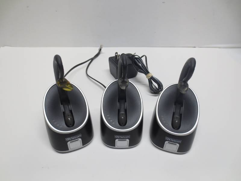 lot 1012 image: GN netcom earpieces model 6210