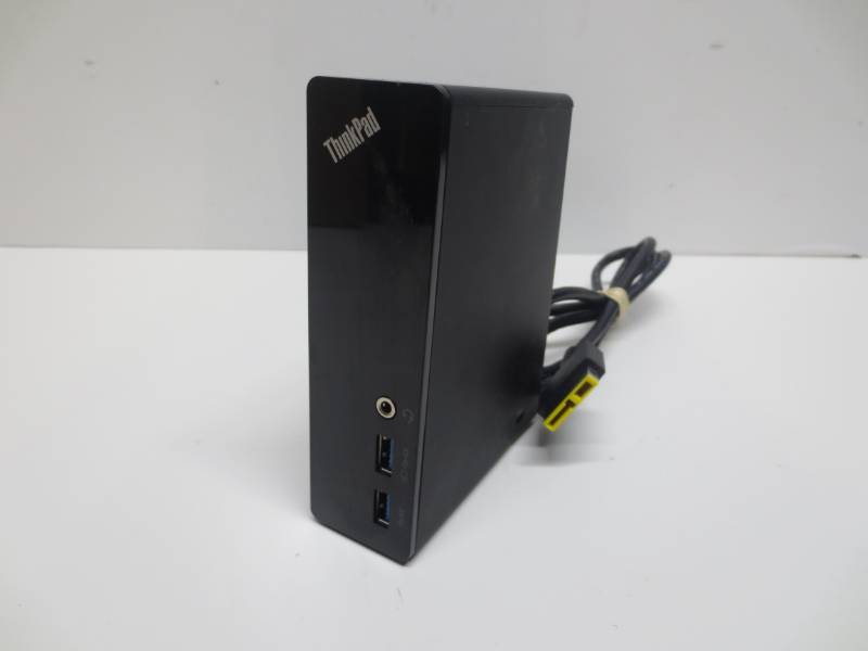 lot 1019 image: Lenovo docking station