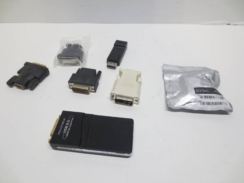 lot 1039 image: Lot of HDMIVGADVIDP adapters