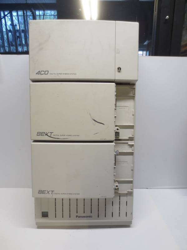 lot 1081 image: Panasonic KX-TD1232 8 Lines 16 Station Digital Super Hybrid System