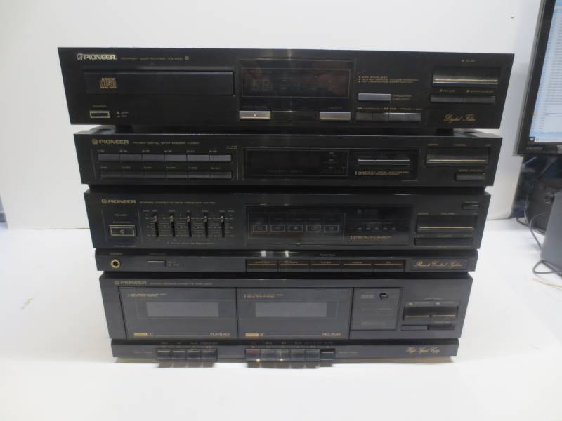 lot 1176 image: Pioneer CD player and Double Cassette deck