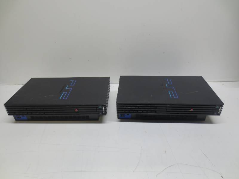 lot 1192 image: Lot of 2 ps2 consoles