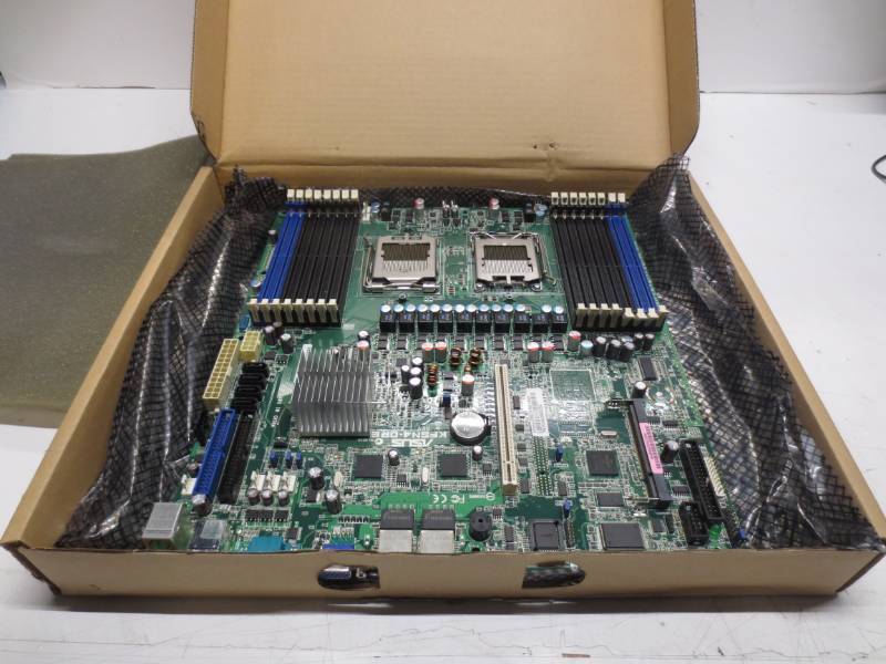 lot 1204 image: Asus KFSN4-DRE board