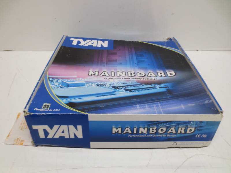 lot 1207 image: Tyan S2912G2NR-E server board