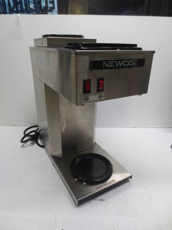 lot 1220 image: Newco coffee maker