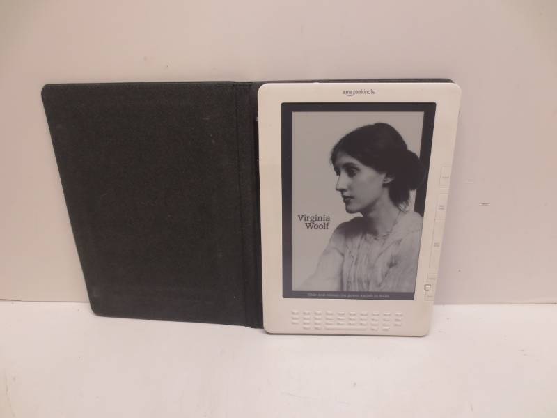lot 1263 image: Amazon kindle tablet