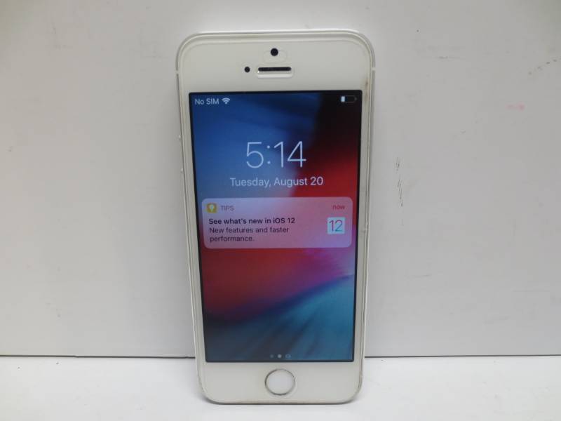 lot 1271 image: Iphone 5s, 16 gb