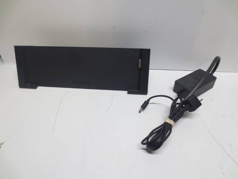 lot 1230 image: Surface pro docking station with charger
