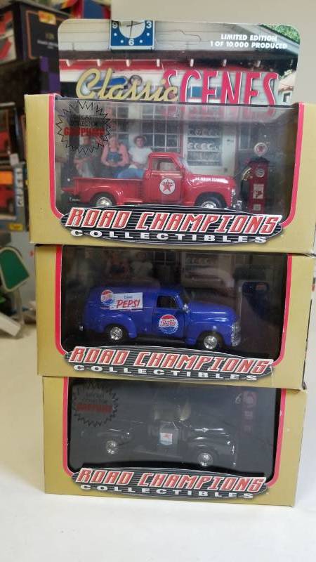 lot 3267 image: 1 lot 3 trucks 1954 Chevy Panel1956 Ford F-1001953 Chevy 3100 , 143 scale, NIB
