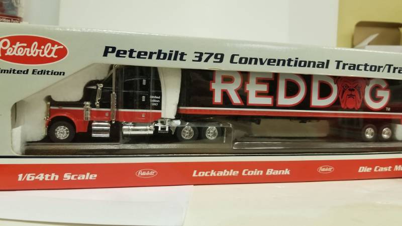 lot 1130 image: Peterbilt 1997 379 Reddog Conventional Tractor Trailer Lockable Coin Bank 164th