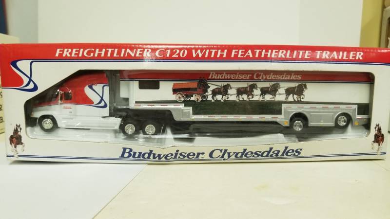 lot 1136 image: Speccast Diecast Budweiser Freightliner C120 Clydesdales 1999