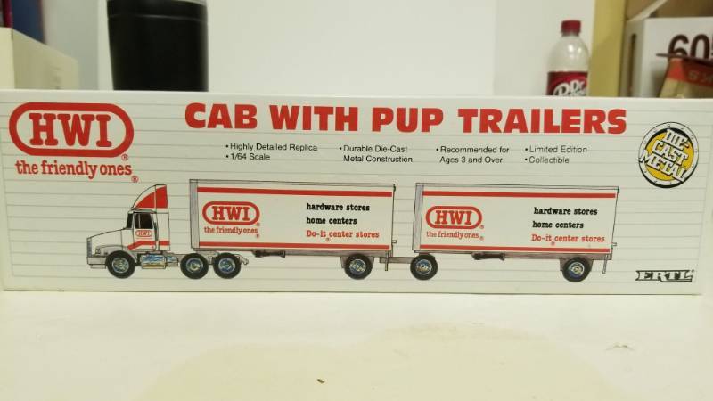 lot 1192 image: Ertl Hwi Hardware Stores Doubles Semi 164