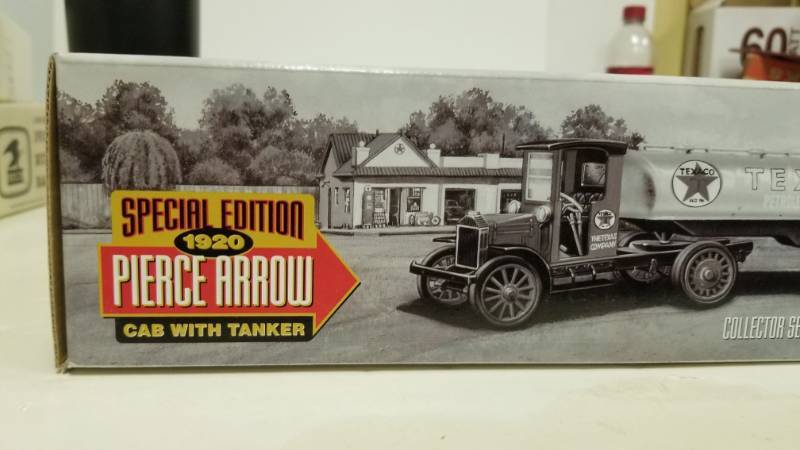 lot 1214 image: Ertl Texaco 1920 Pierce Arrow