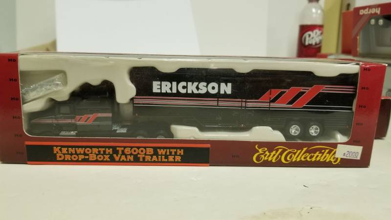 lot 1281 image: Ertl Erickson Kenworth T600b With Drop-box Van Trailer 187 Rare Black Truck