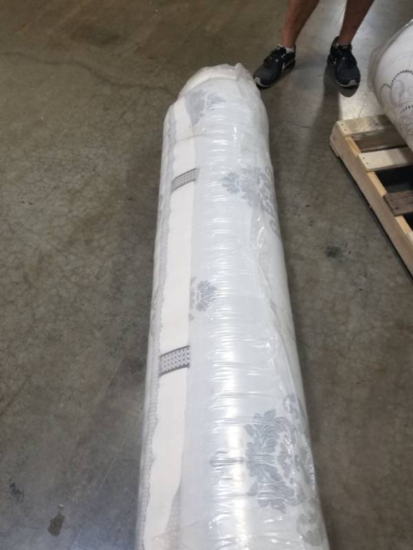 lot 3117 image: Queen Size Mattress