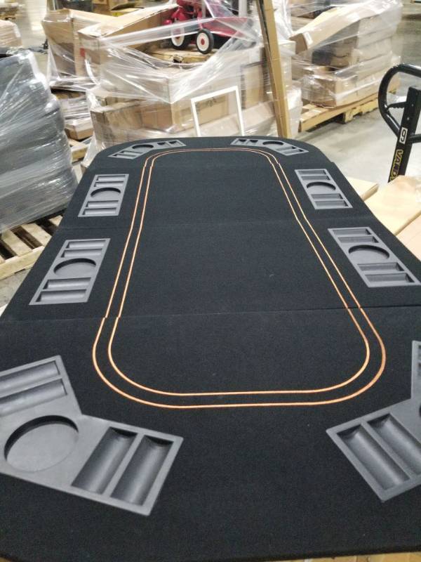 lot 3241 image: IDS Home 4-Fold 63  Poker Blackjack Table Top