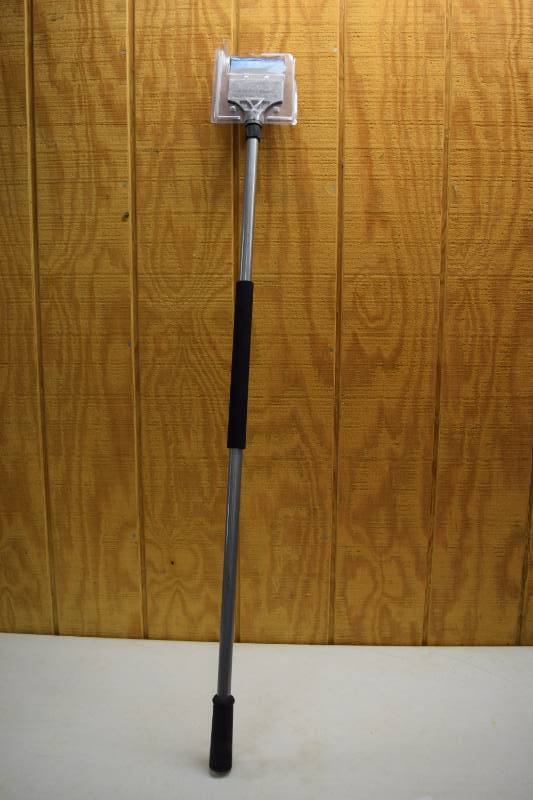 lot 34 image: Ace Heavy Duty Floor Scraper with 4 Handle