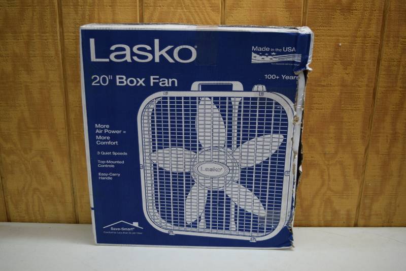 lot 76 image: Lasko 20 Box Fan