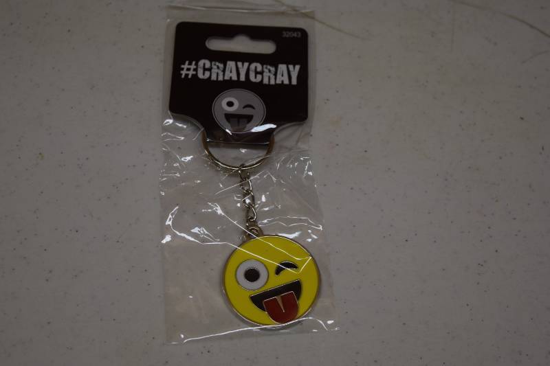 lot 109 image: 17 Metal Emoji Keychains