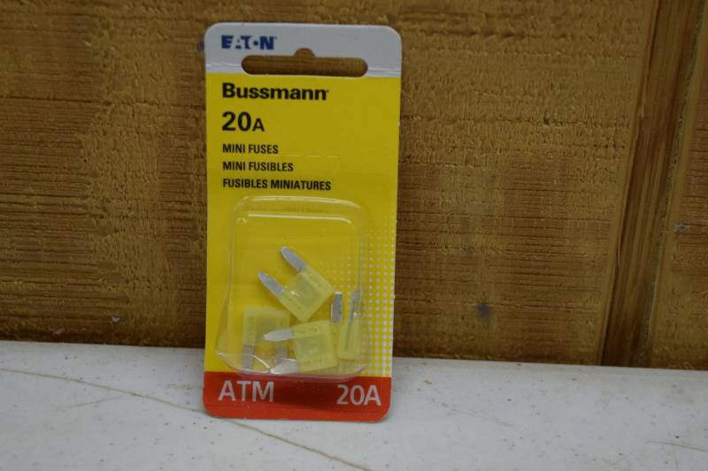 lot 93 image: 10 Packages Bussmann 20A Mini Fuses ATM