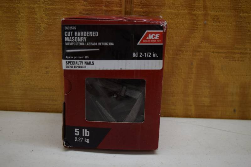 lot 240 image: 5 Pound Box Cut Hardened Masonry Nails