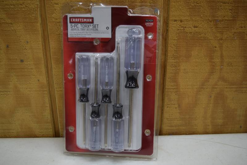 lot 270 image: Craftsman 5 Piece Torx Set