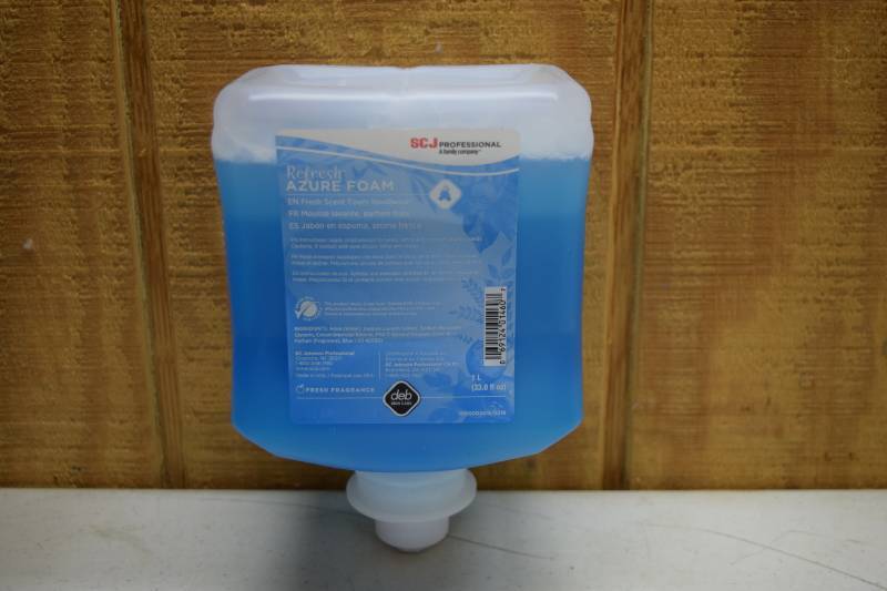 lot 333 image: 8 Refresh Azure Foam Refills