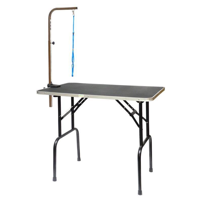 lot 8410 image: Go Pet Club Pet Dog Grooming Table with Arm, 36-Inch